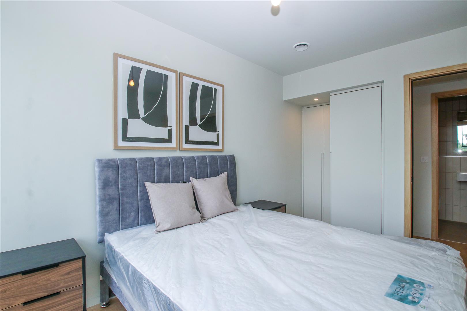 785 Bath Road, Hounslow